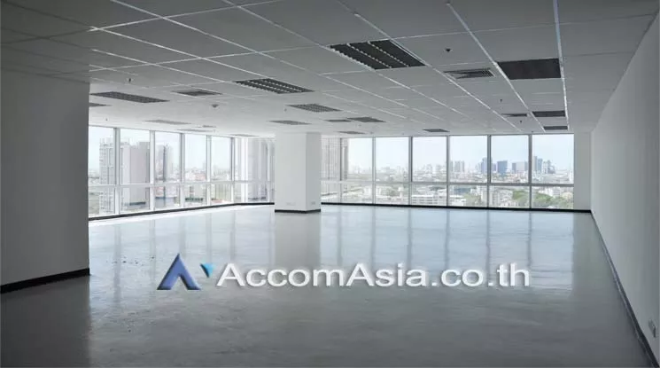 9  Office Space For Rent in Pattanakarn ,Bangkok ARL Ramkhamhaeng at UM Tower AA11779